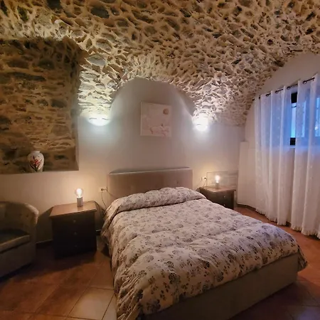 Semesterbostad La Casa Sull' Altopiano Mountain Iseo Hospitality *