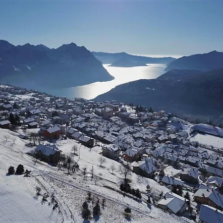 La Casa Sull' Altopiano Mountain Iseo Hospitality Semesterbostad *